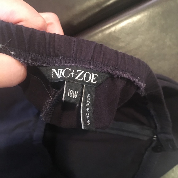 Nic+Zoe navy ankle slacks - Picture 4 of 5